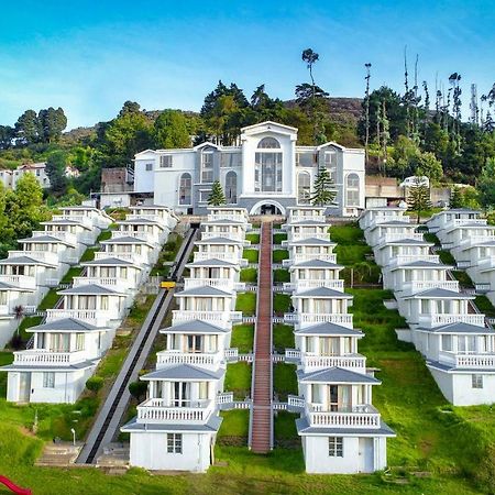 Hotel La Montana By Tgi Udagamandalam Exterior foto
