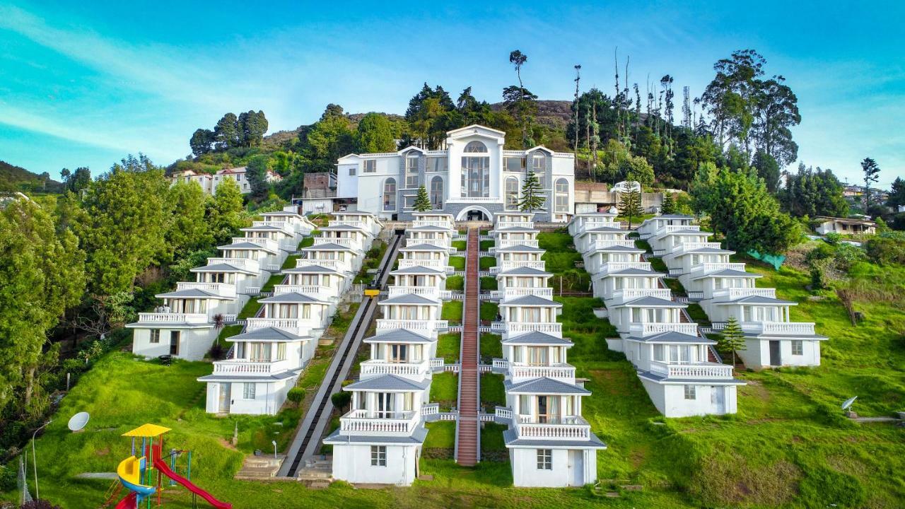 Hotel La Montana By Tgi Udagamandalam Exterior foto